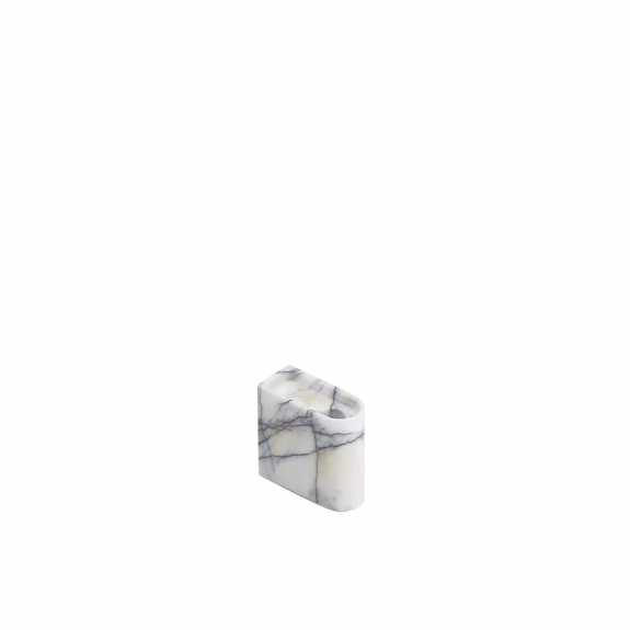 Monolith Candle Holder Low Mixed White Marble i gruppen Inredning / Inredningsdetaljer / Ljushllare & Ljus hos Vxj Elektriska (NORT-3120)