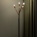 Kvist 4 Golvlampa Rå Mässing Kvist 4 Golvlampa Rå Mässing