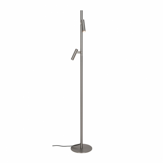 Makoto Golvlampa Satin Krom i gruppen Belysning / Inomhus / Golvlampor hos Växjö Elektriska (2620094033)