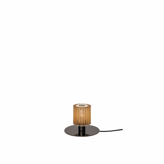 In The Sun 220 Bordslampa Black/Gold i gruppen Belysning / Inomhus / Bordslampor hos Växjö Elektriska (3700677664891)