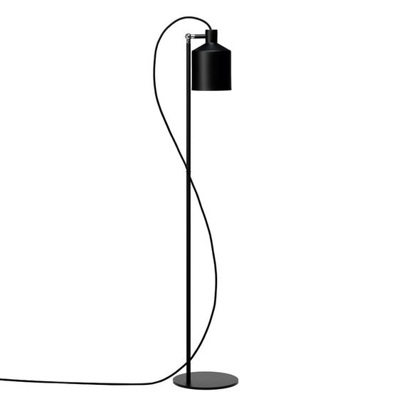 Silo Golvlampa Svart i gruppen Belysning / Inomhus / Golvlampor hos Växjö Elektriska (8208106)