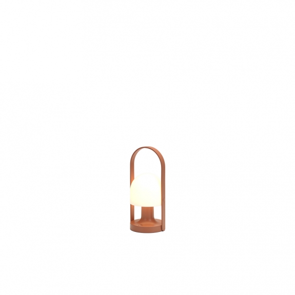 FollowMe Bordslampa Terracotta i gruppen Belysning / Inomhus / Bordslampor hos Vxj Elektriska (A657-084)