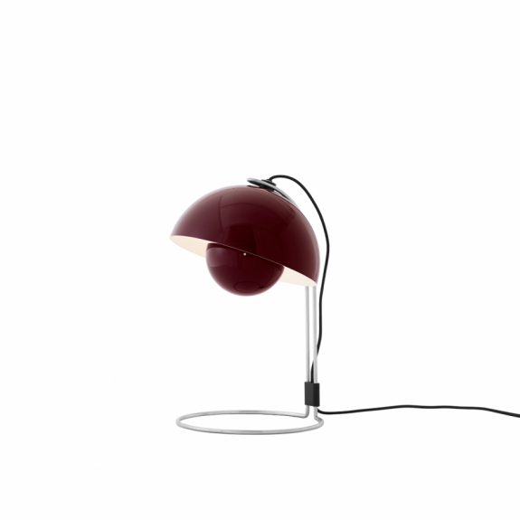 Flowerpot Bordslampa VP4 Dark Plum i gruppen Belysning / Inomhus / Bordslampor hos Växjö Elektriska (ANDT-133086A180)