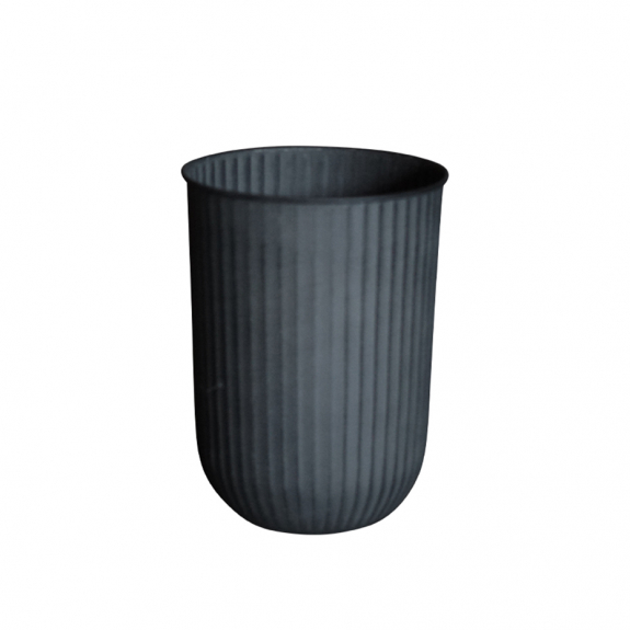 Out Stripe Pot Medium Black i gruppen Inredning / Inredningsdetaljer / Vaser, Krukor & Fat hos Växjö Elektriska (DBKD-1022-M)