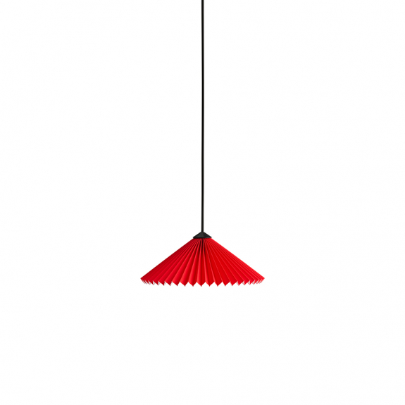 Matin Pendel 300 Bright Red i gruppen Belysning / Inomhus / Taklampor hos Växjö Elektriska (HAY-AE388-A577-AB79)