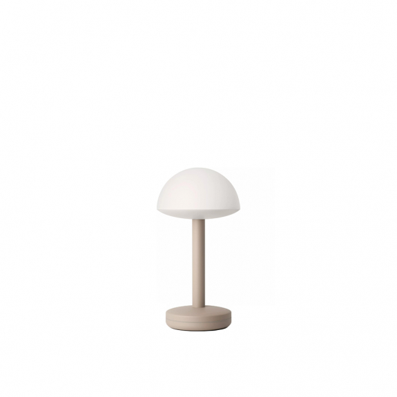 Humble Bug Portable Bordslampa Beige/Frosted i gruppen Belysning / Inomhus / Uppladdningsbara lampor hos Växjö Elektriska (HUM-TL00305)