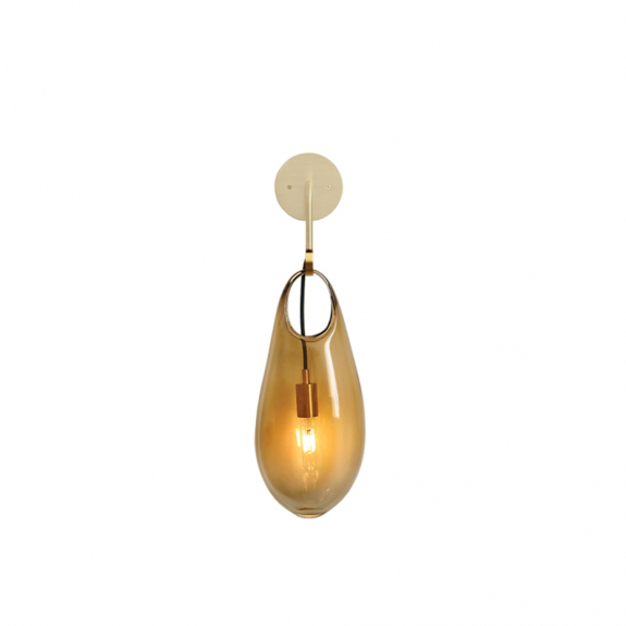 Hold 18 Vägglampa Brushed Brass/Olivin i gruppen Belysning / Inomhus / Vägglampor hos Växjö Elektriska (LT261-OLV-BB)