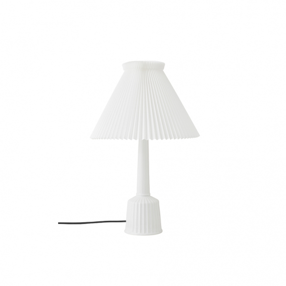 Esben Klint Bordslampa White i gruppen Belysning / Inomhus / Bordslampor hos Växjö Elektriska (LYN-201262)