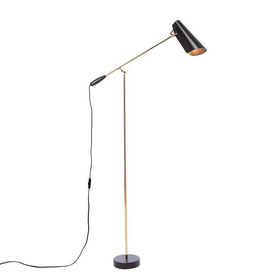 Birdy Golvlampa Black/Brass i gruppen Belysning / Inomhus / Golvlampor hos Vxj Elektriska (NORT-620)