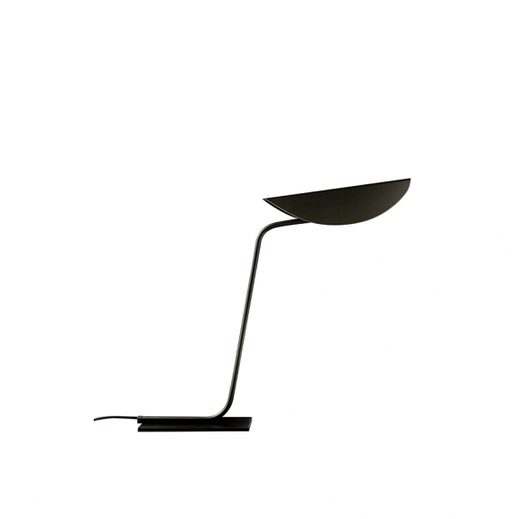 Plume 221 Bordslampa Anodic Bronze i gruppen Belysning / Inomhus / Bordslampor hos Växjö Elektriska (OLU-L0221-AB)