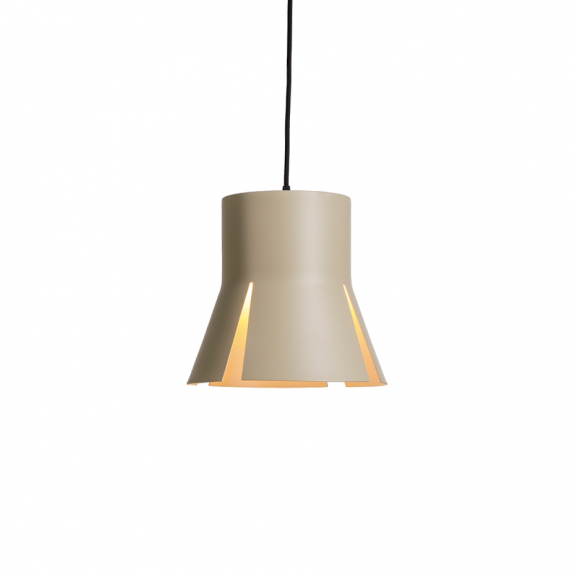 Split 29 Pendel Beige i gruppen Belysning / Inomhus / Taklampor hos Växjö Elektriska (SPL29Pbeige)