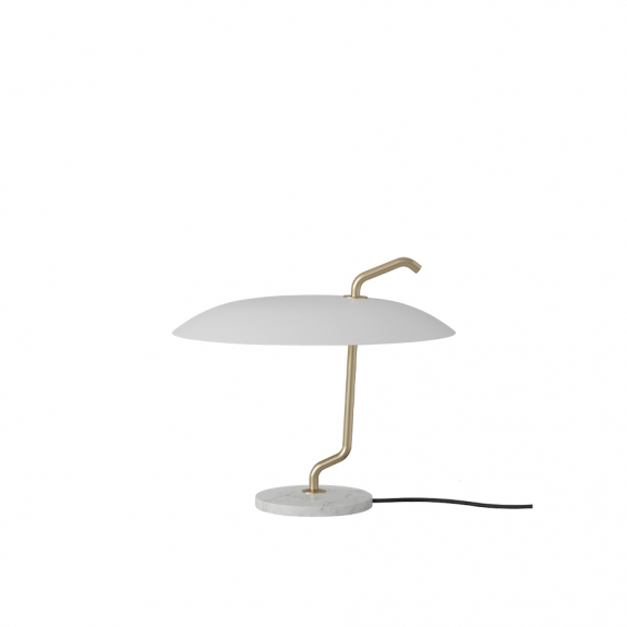 Model 537 Bordslampa Brass/White i gruppen Belysning / Inomhus / Bordslampor hos Vxj Elektriska (T09-T21-001W)