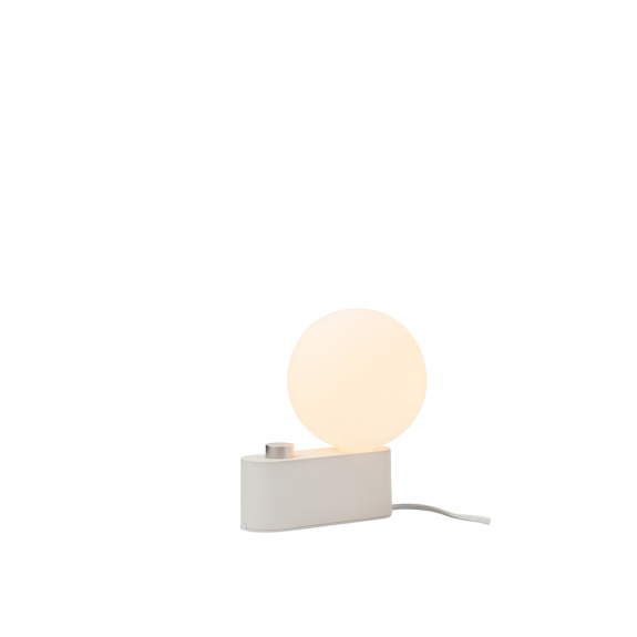Alumina Bordslampa/Vgglampa Chalk + Sphere IV LED Blub i gruppen Belysning / Inomhus / Bordslampor hos Vxj Elektriska (TALA-157617)