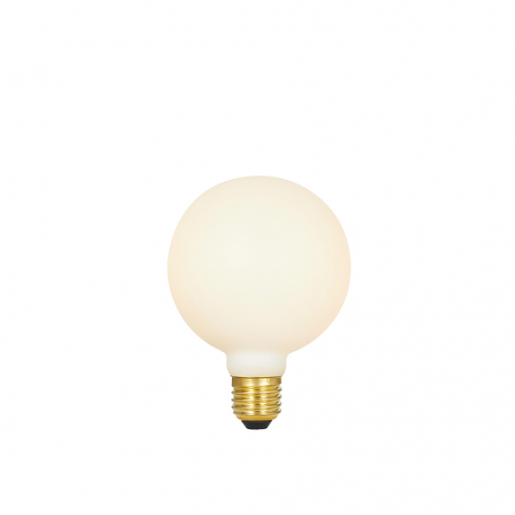 Sphere III LED Bulb 7W (=48W) 2000-2800K E27 Matte Porcelain i gruppen Belysning / Ljuskllor / LED hos Vxj Elektriska (TALA-158690)