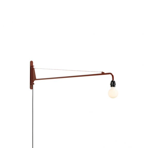 Petite Potence Vägglampa Japanese Red i gruppen Belysning / Inomhus / Vägglampor hos Växjö Elektriska (VITR-20126501)