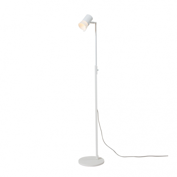Bezzy Golvlampa Vit i gruppen Belysning / Inomhus / Golvlampor hos Växjö Elektriska (ZLA-148-2)