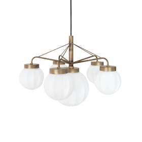 Klyfta Ljuskrona Rå Mässing/Opalglas