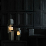 Sitting Man Bordslampa Mini Dark Grey Sitting Man Bordslampa Mini Dark Grey