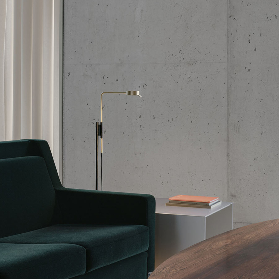 Chipperfield w102 f Golvlampa Brass/Dark Steel