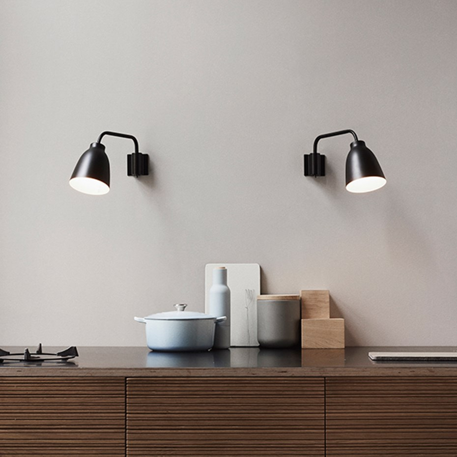 Caravaggio Read Vägglampa Grey 25