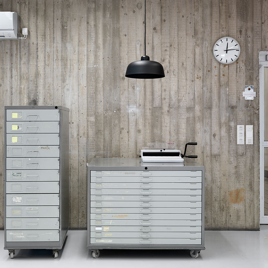 Dalston w162 s2 Pendel Silk Grey/Graphite Black