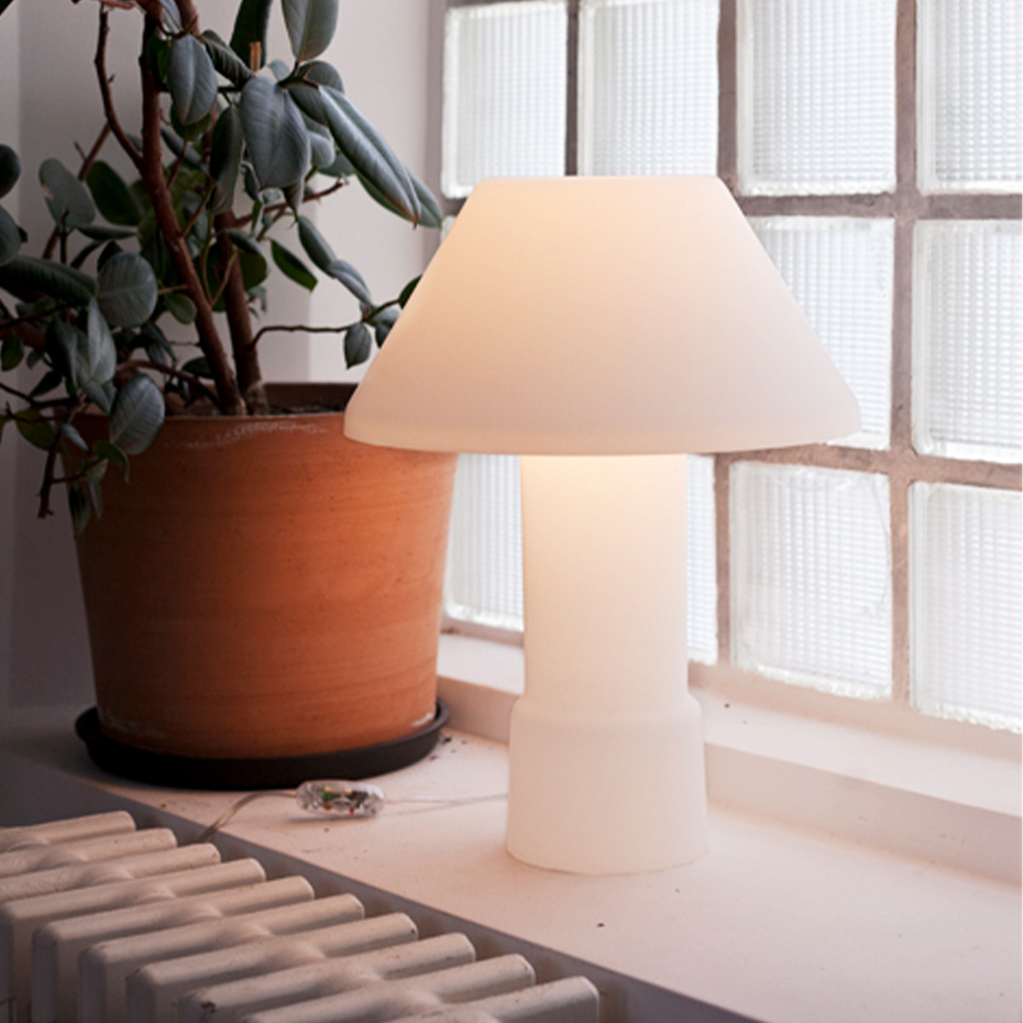 Lampyre w163 t2 Bordslampa Opal Glass