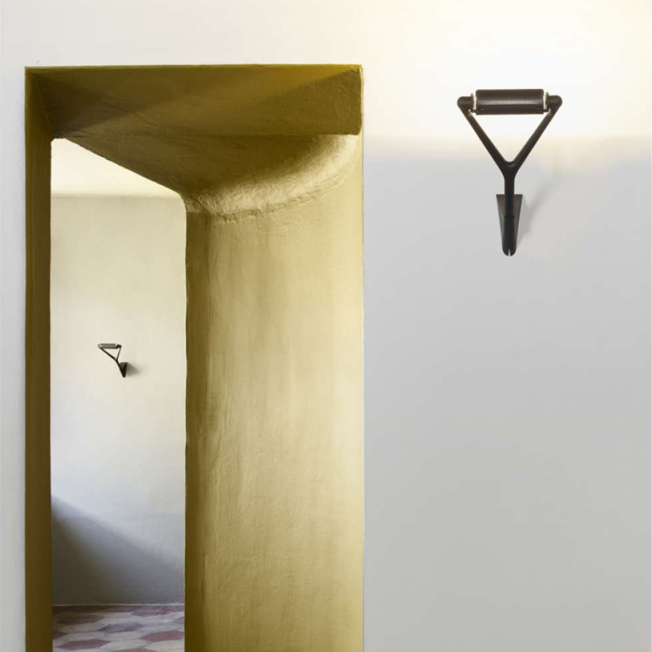 Lola D15NA1 Vägglampa Aluminium