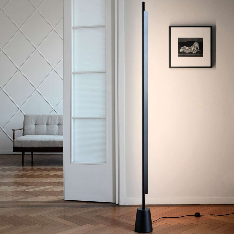 Compendium D81TW2 Golvlampa Aluminium