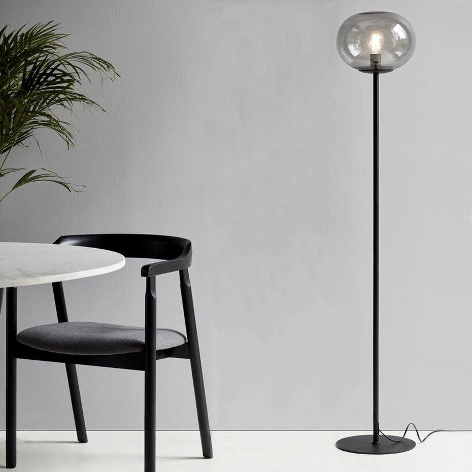 Alton Golvlampa Svart/Rökfärgad