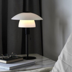 Verona Bordslampa Svart/Opalglas Verona Bordslampa Svart/Opalglas