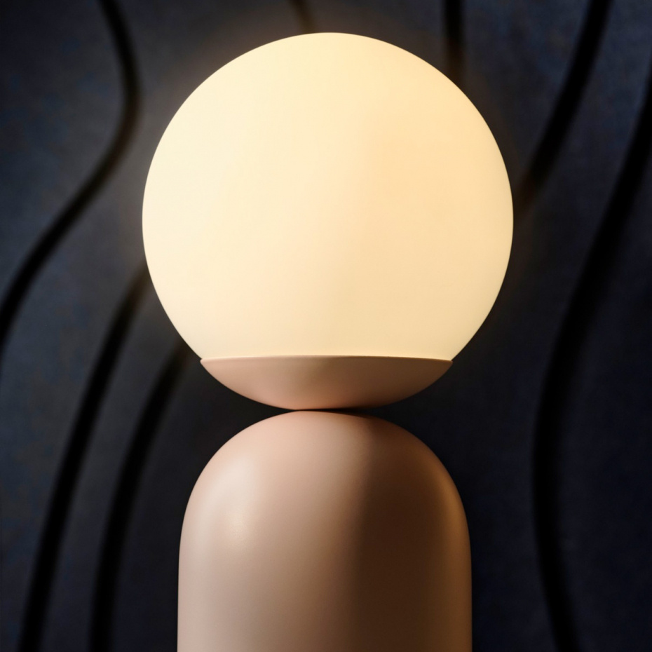 Notti Bordslampa Puderrosa/Opalglas