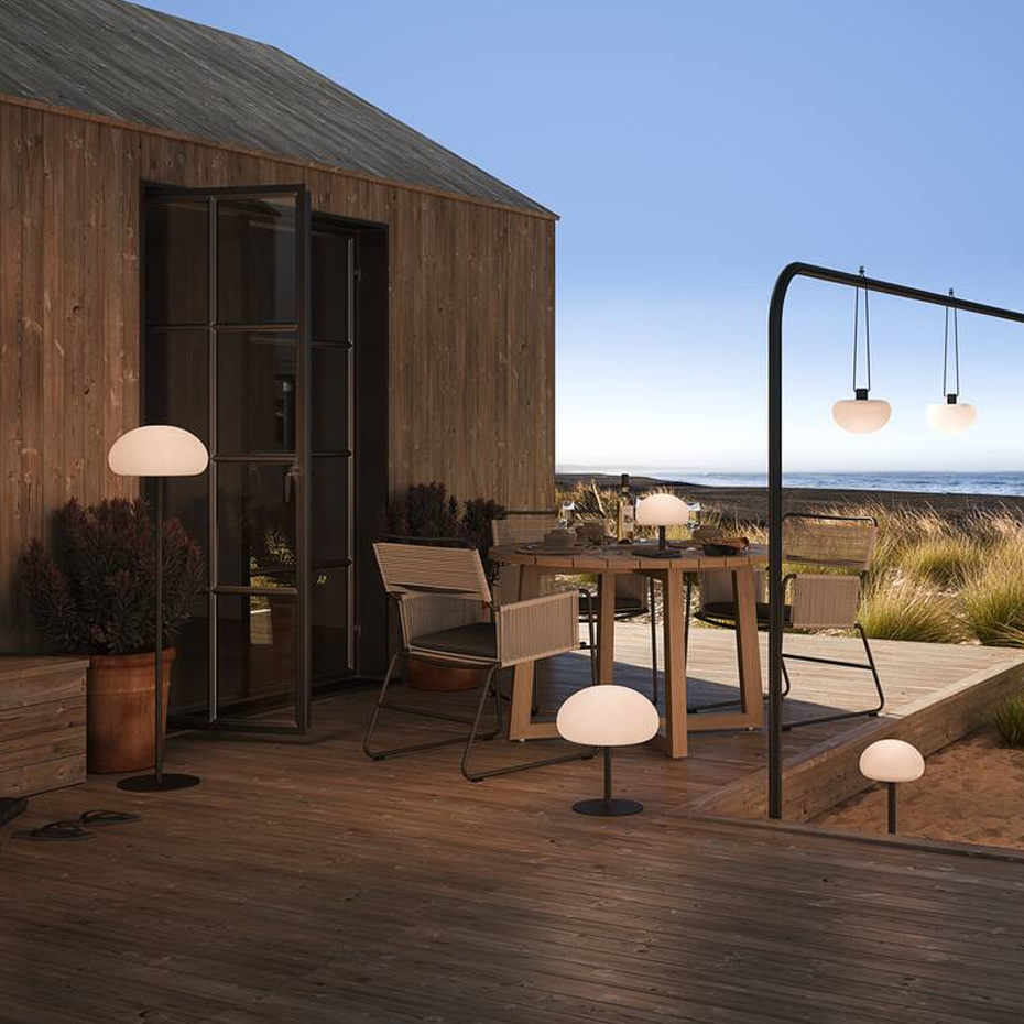 Sponge 34 Portabel Golvlampa Svart/Opal