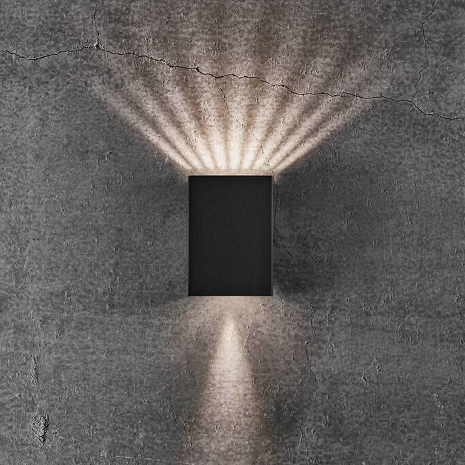 Fold 10 Vägglampa LED Svart