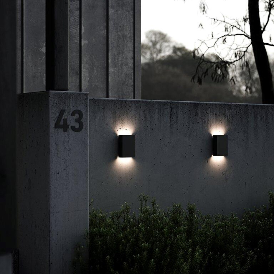 Fold 15 Vägglampa LED Svart