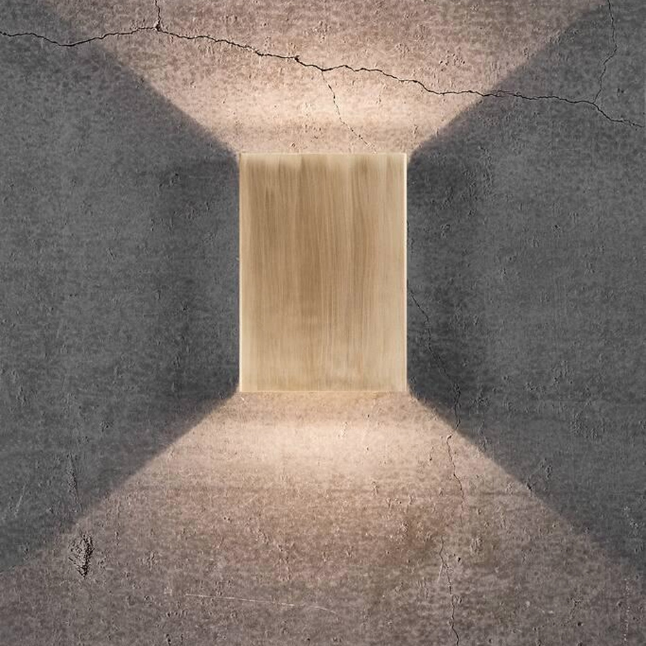 Fold 15 Vägglampa LED Mässing