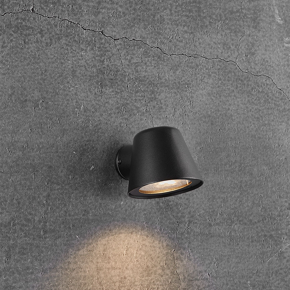 Aleria Vägglampa Svart
