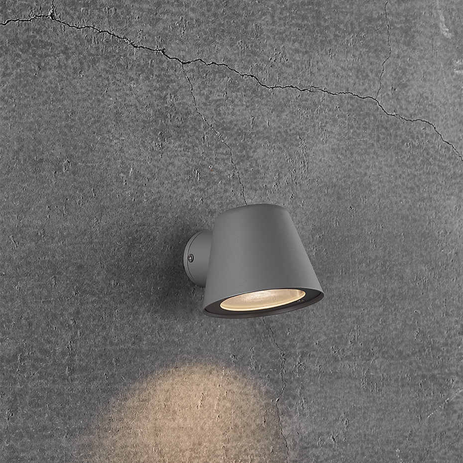 Aleria Vägglampa Grå