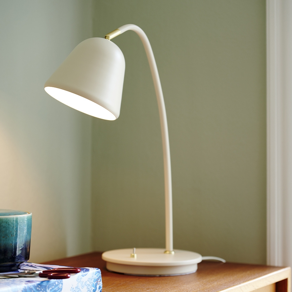 Fleur Bordslampa Beige/Mässing