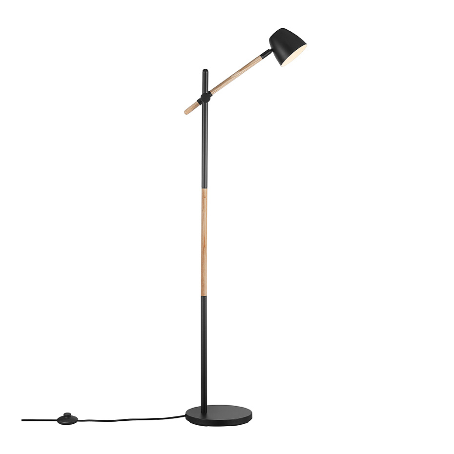 Theo Golvlampa Svart