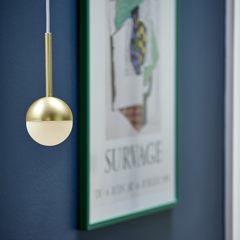 Contina Pendel Mässing/Opalglas