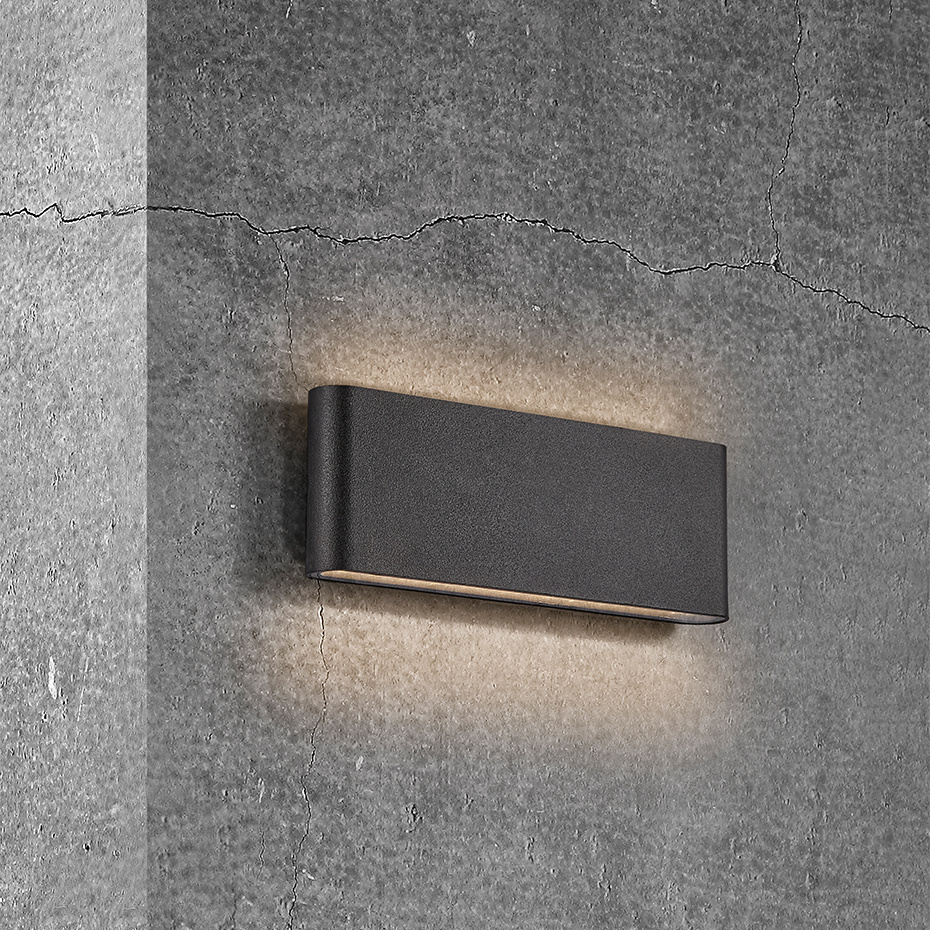 Kinver 26 Vägglampa Svart