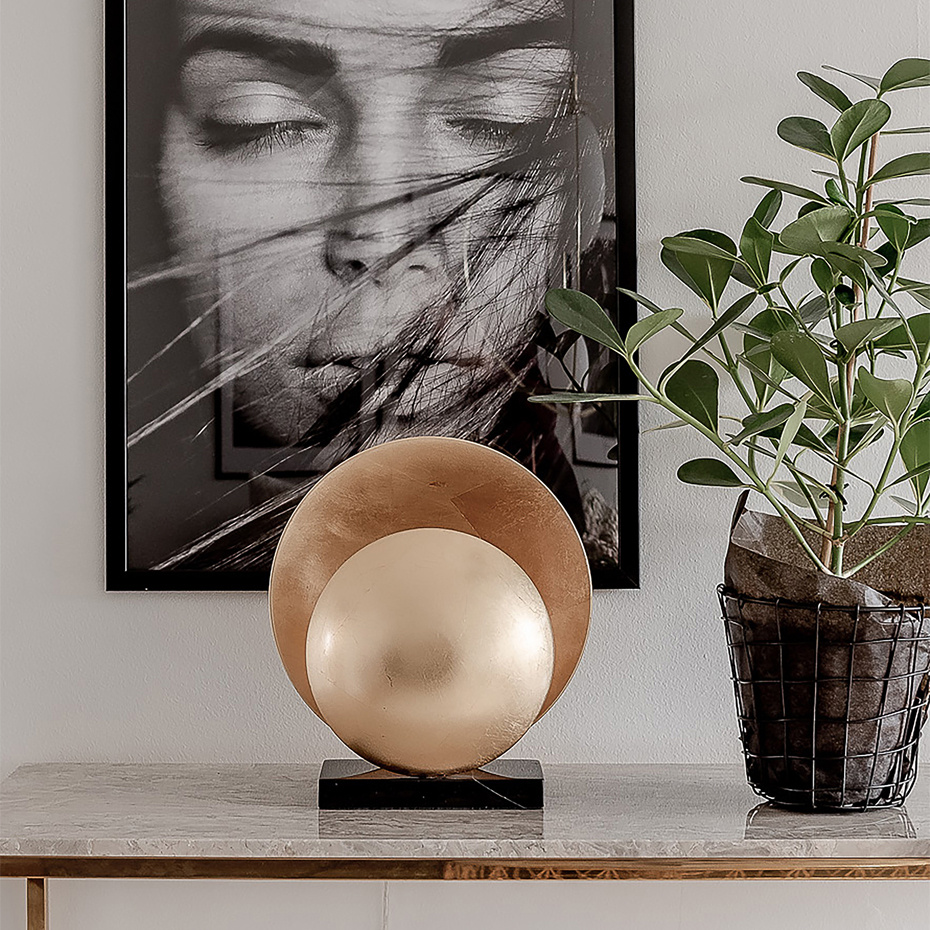 Orbit Bordslampa Mässing