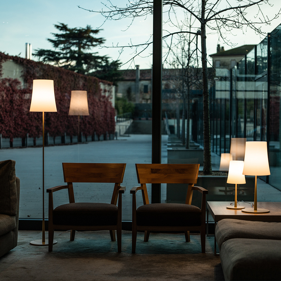 Birdie Easy Bordslampa Large Brick Red