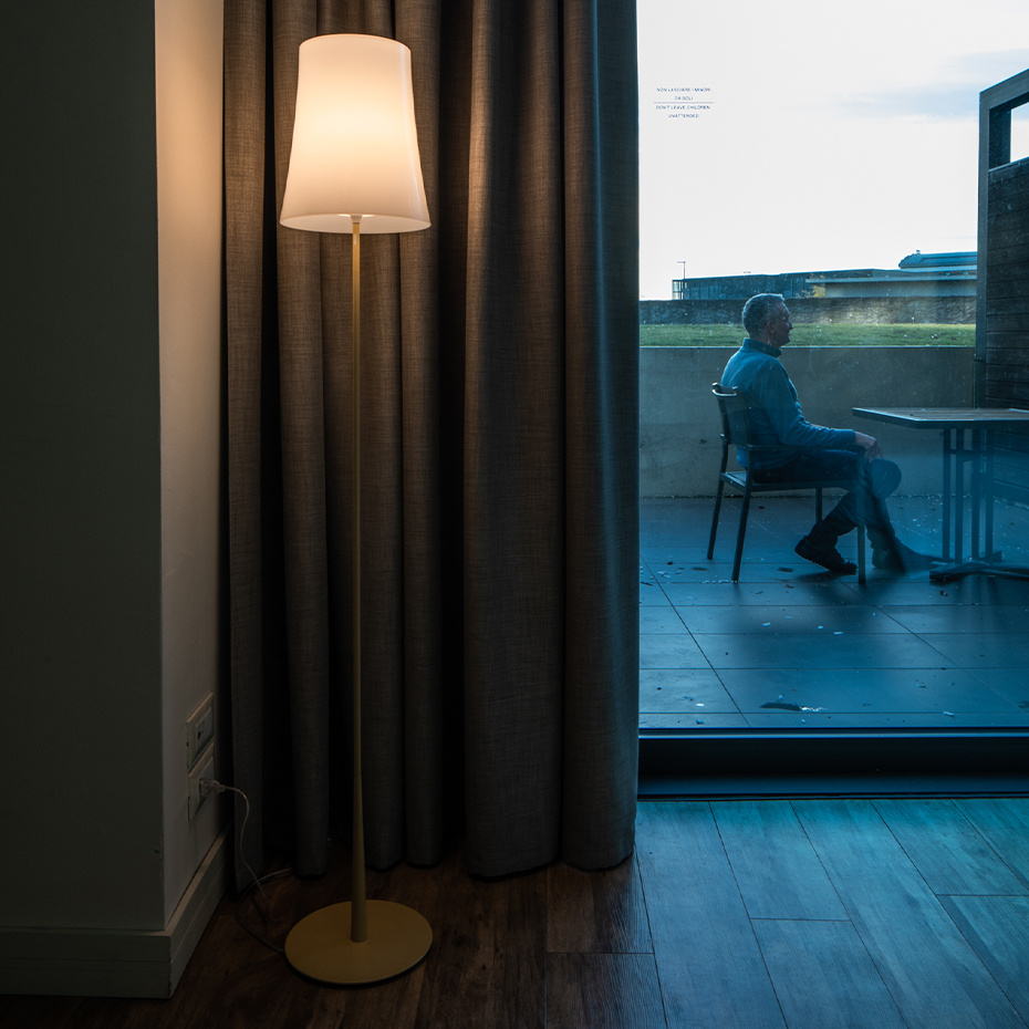 Birdie Easy Golvlampa White