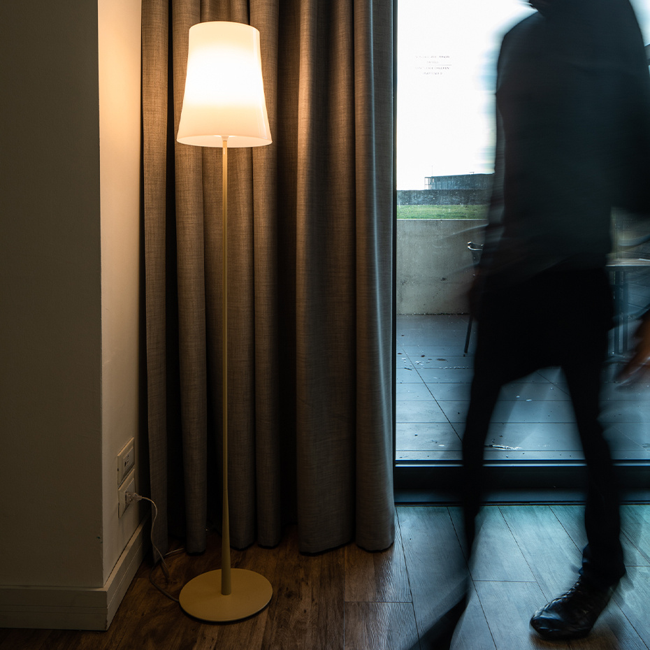 Birdie Easy Golvlampa White