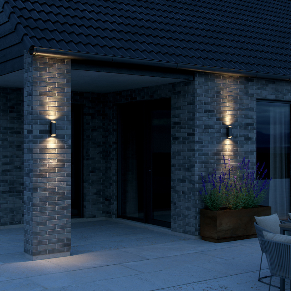 Nico Round 22 Vägglampa Svart