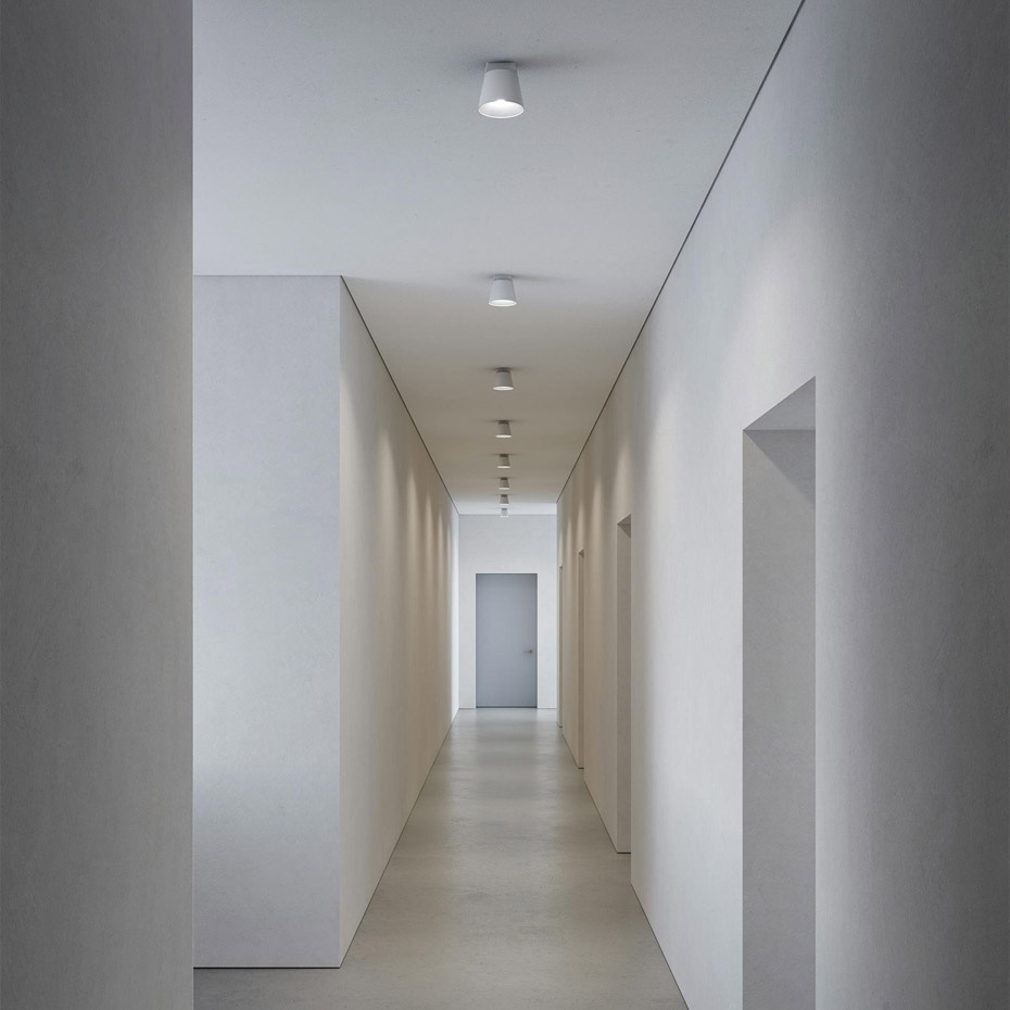 Focal w222 c Taklampa Jet Black