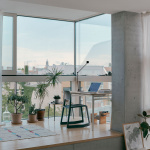 Ion w225 b4040 Bordslampa Jet Black Ion w225 b4040 Bordslampa Jet Black