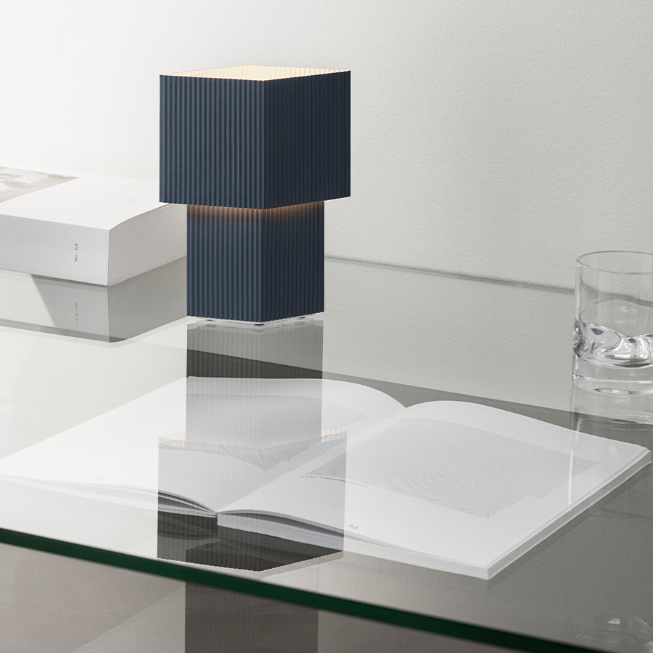 Romb Mini Portable Bordslampa Blue Stone