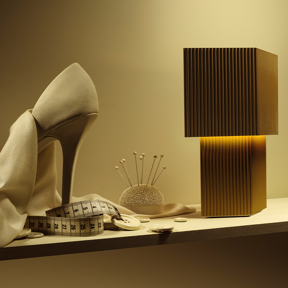 Romb Mini Portable Bordslampa Cumin